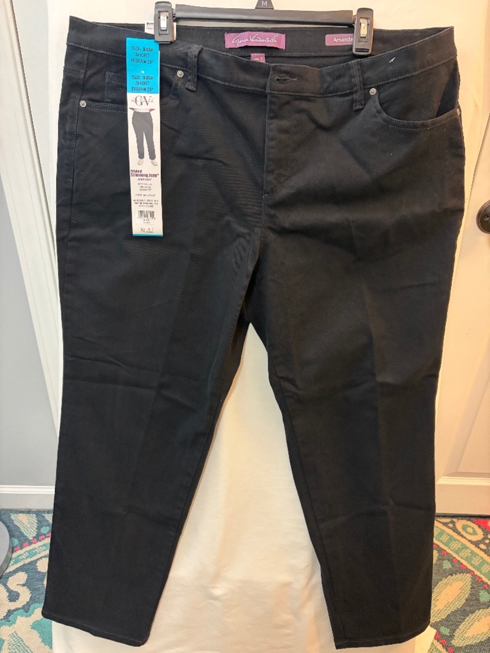 NWT Gloria Vanderbilt Amanda Black High Rise Tapered Jeans 18W Short 28"